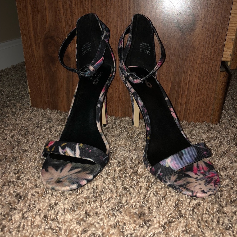 MIX NO 9 strap heels